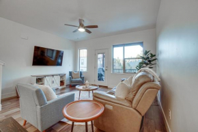 McCall Vacation Rental with Private Balcony and Grill! Mccall